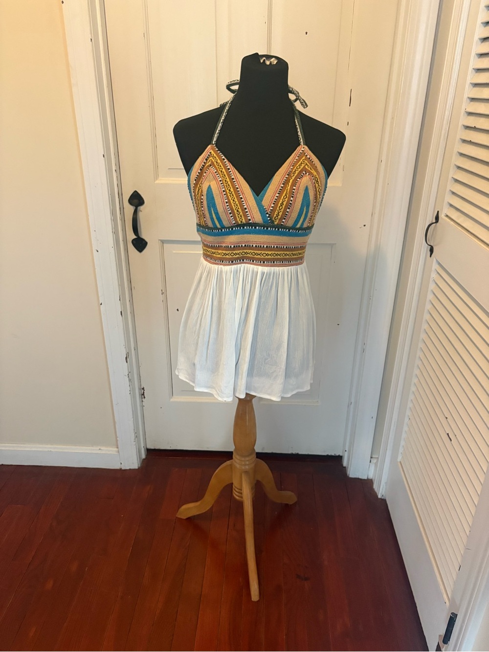VENUS White Ribbed Tank Top with Elastic Neckline